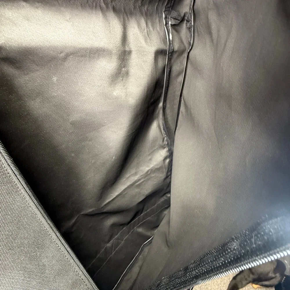London Fog -‎ Canvas Lightweight Garment Bag / Hanging Clothes black